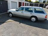 Mercedes-Benz Schöner Mercedes 230TE Kombi 1990 H-Kennze... - Mercedes-Benz 230: Te