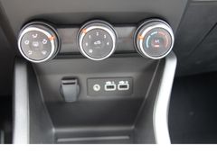 Fahrzeugabbildung Renault Clio Evolution*Automatik!*AppConnect!*LED-SW*
