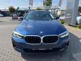 BMW 520 d Lim. Business+Driving Assist+SH+17Z+LEDER - BMW: B5s