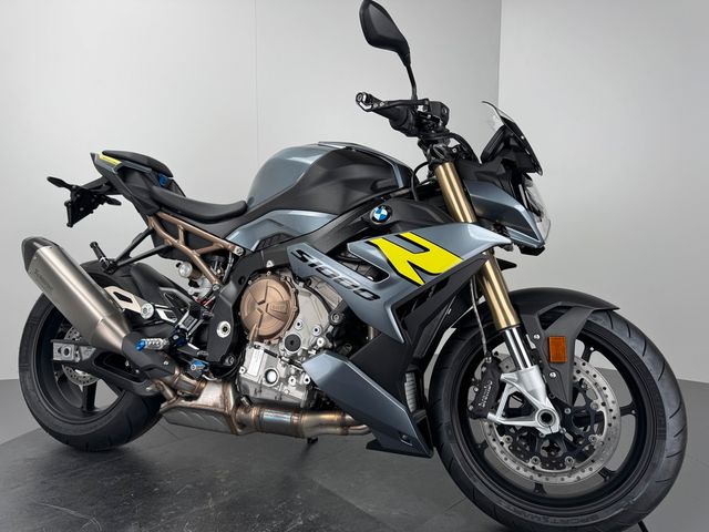 BMW S1000 R *VOLLAUSSTATTUNG *SCHMIEDERÄDER