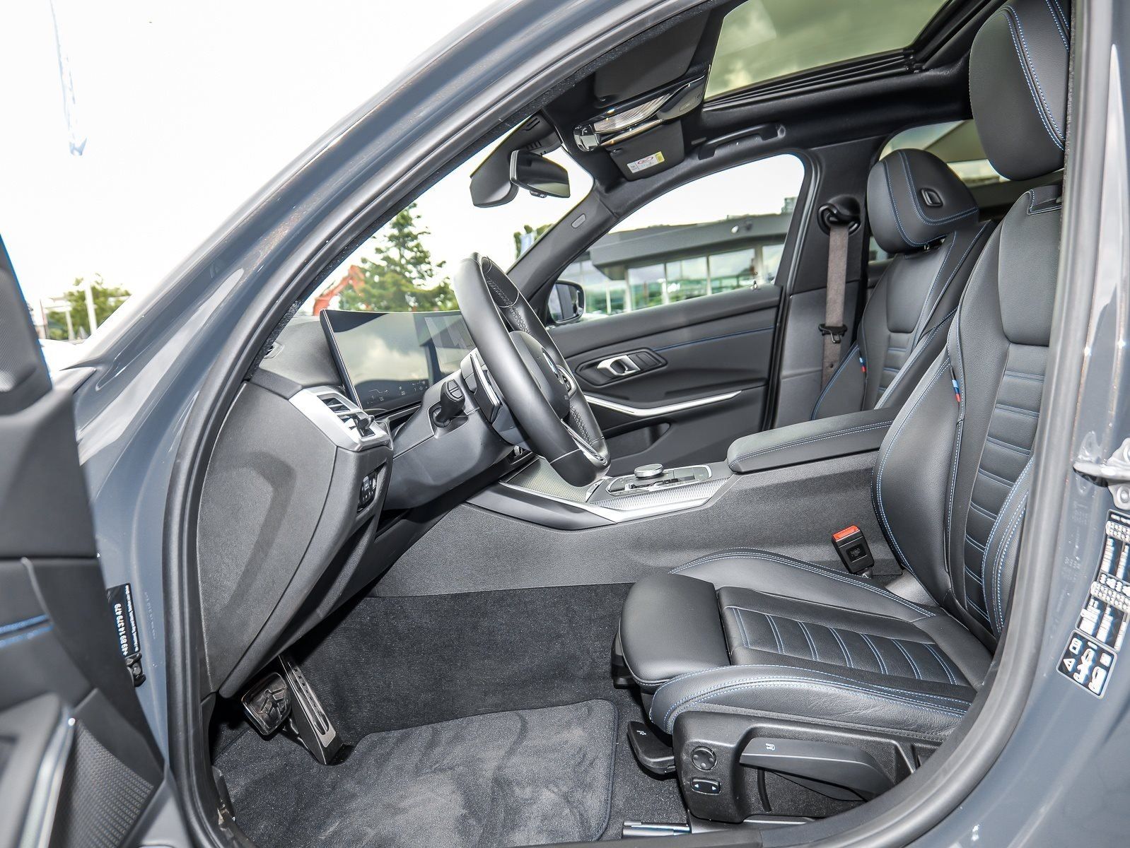 BMW 330 - Bild 5