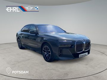 BMW 740 - 8