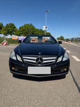 Mercedes-Benz Mercedes E-220 Cabrio Aut.  - Mercedes-Benz E 220 Gebrauchtwagen in Freiburg