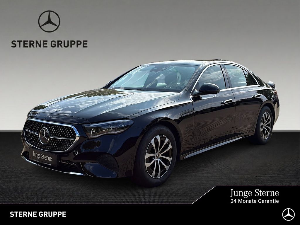 Image of Mercedes-Benz E 220