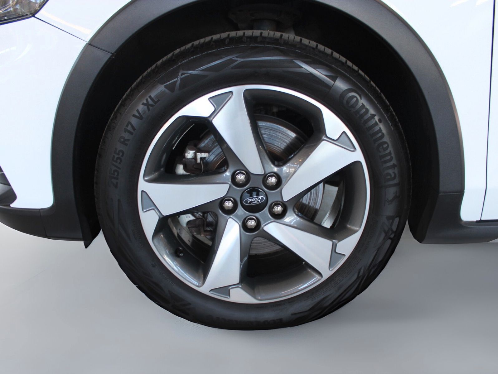 Fahrzeugabbildung Ford Focus Active Turnier LED NAVI WinterPaket uvm.