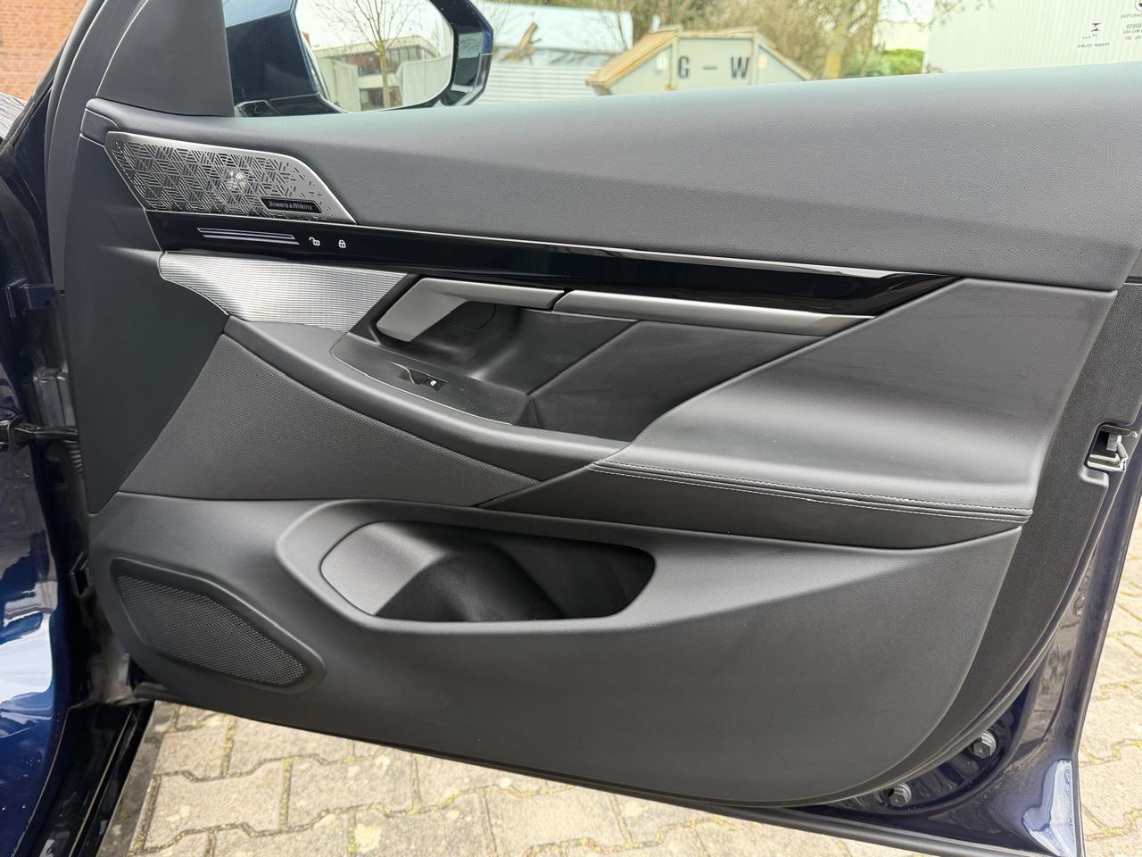 BMW 530 e xDrive M Sport Pro Bower&Wilk Hinterachsle