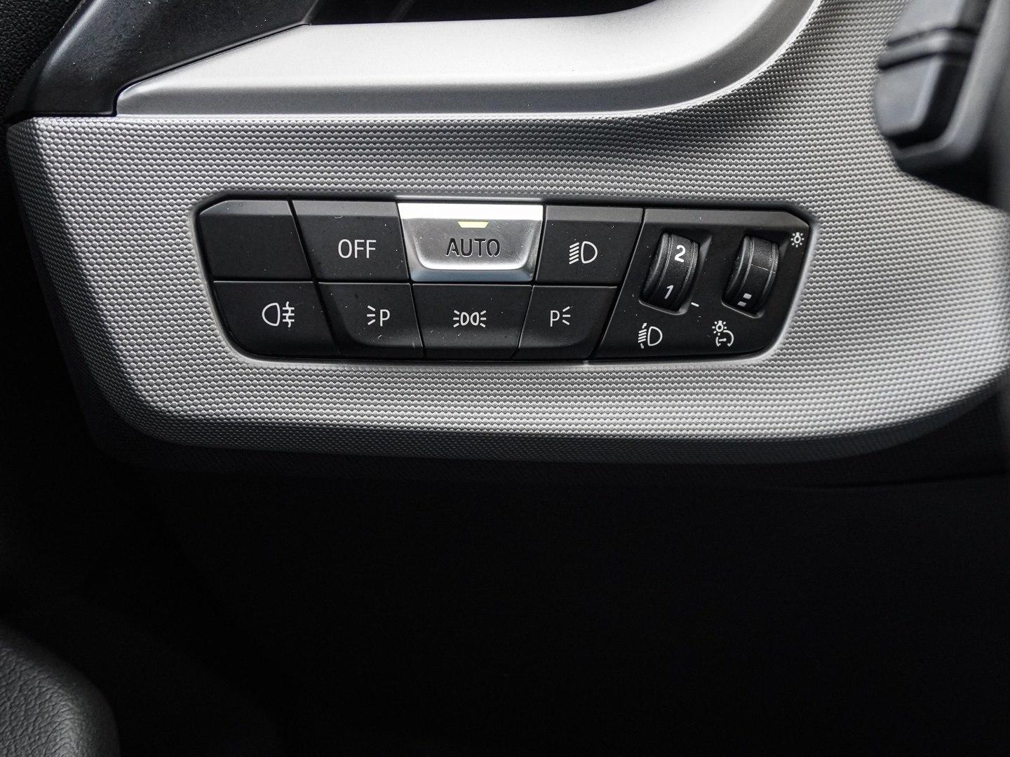 BMW 116 i NAVI LED PDC V+H DAB Tempomat Klima LM ABS, миниатюра 14