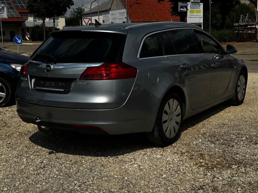Opel Insignia 2011 — photo 5