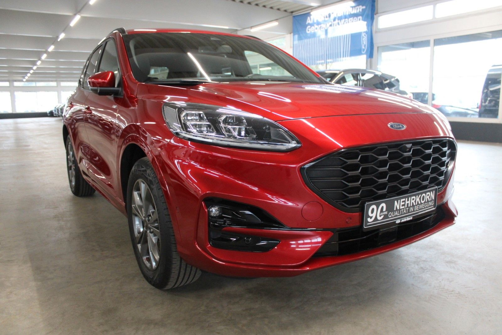 Fahrzeugabbildung Ford Kuga 2.5 PHEV ST-Line X Automatik LED ACC 2xCAM