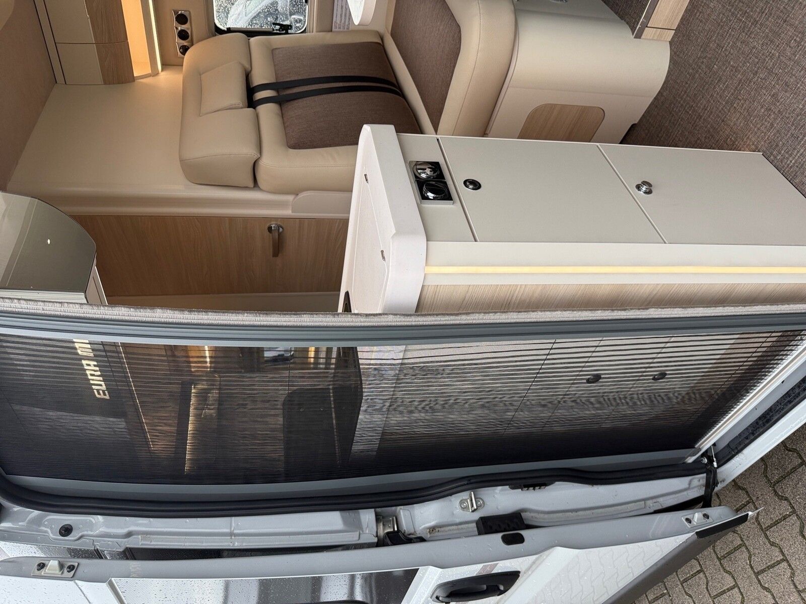 Fahrzeugabbildung Eura Mobil Van V 635 HB 6KW Heizung, Radio DAB, RFK