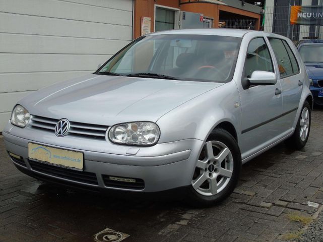 Volkswagen Golf EDITION*KLIMA*W.REIFEN*ESP*SITZHEIZUNG*HU 0