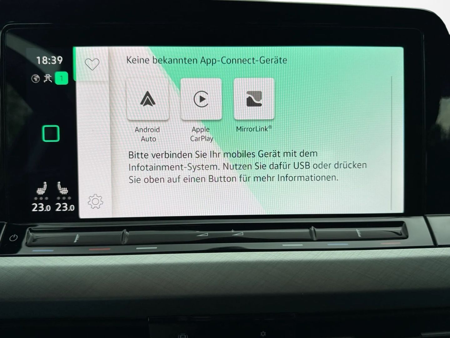 Golf VIII 1.5 eTSI DSG *STDHZG*NAVI*KEYLESS*LED*