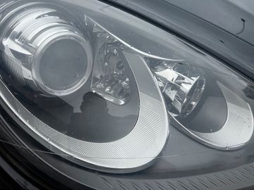 Porsche Cayenne - 7