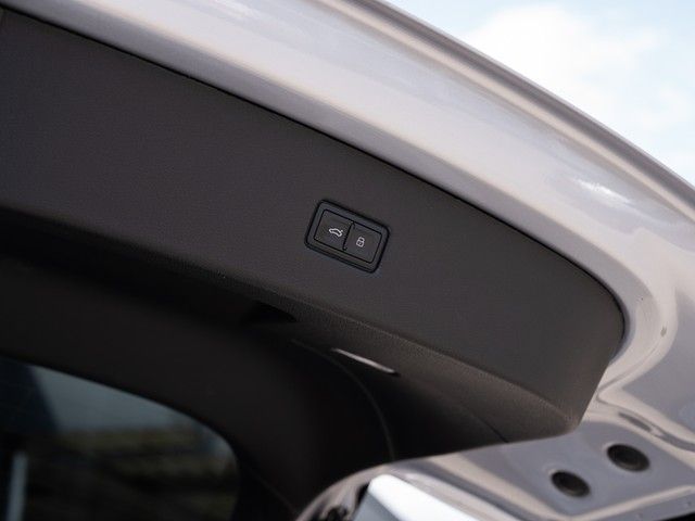 Q5 Sportback 40 TDI quattro S line MATRIX+360°+A