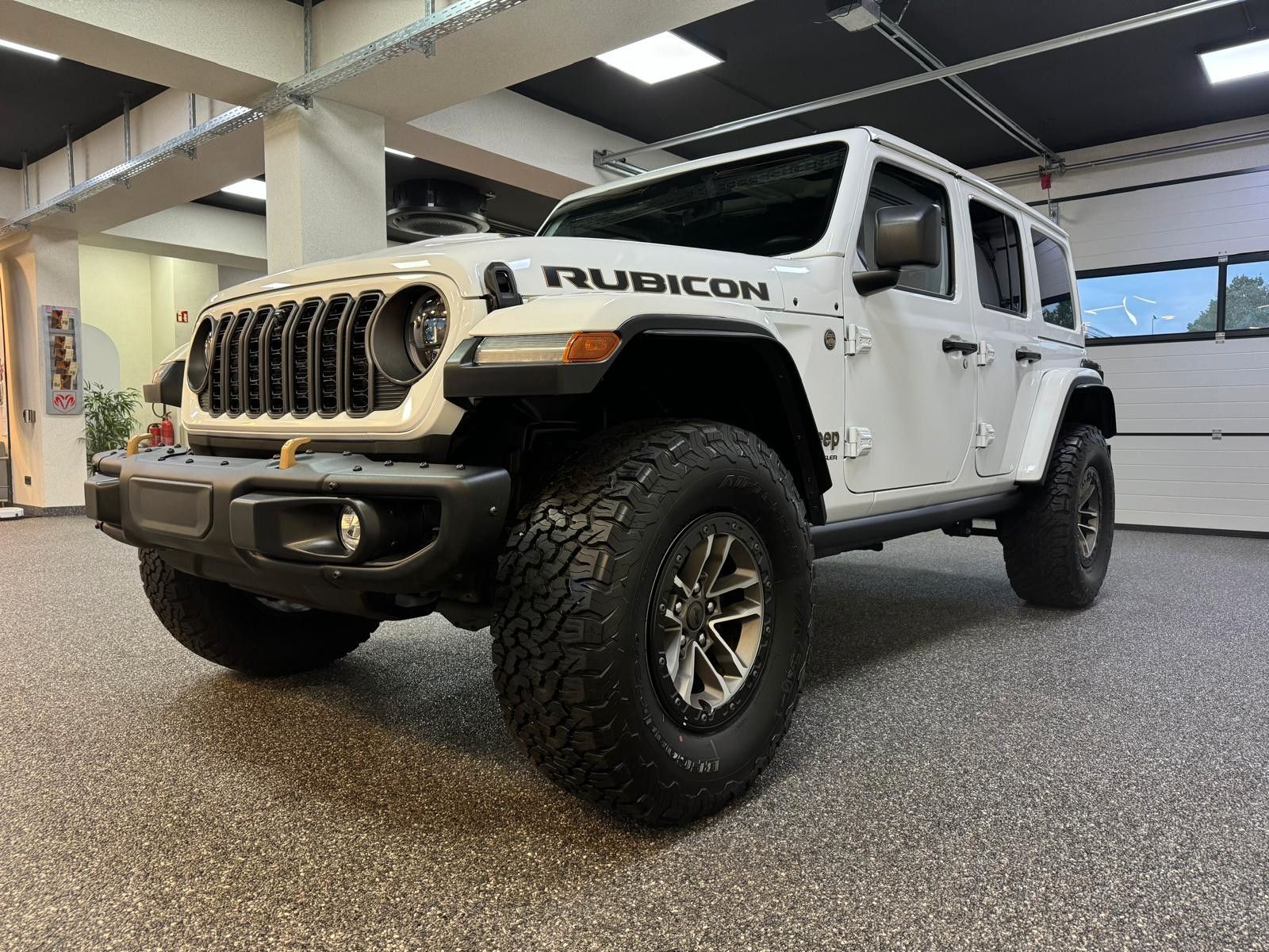 Fahrzeugabbildung Jeep VORFÜHRWAGEN RUBICON 392-6.4L V8-35"-STEEL BPR