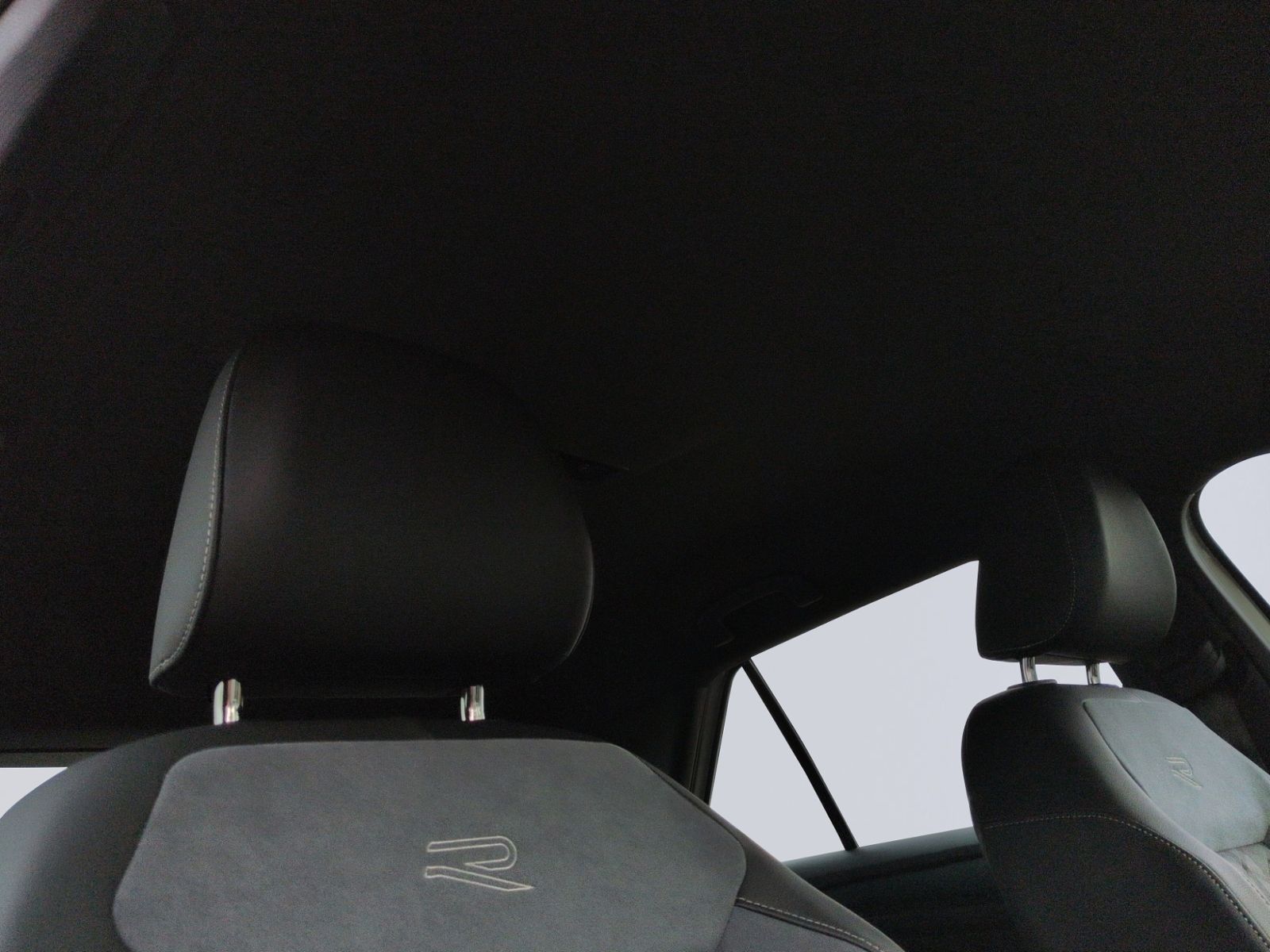 T-Roc 1.0 TSI R-Line Kamera+NAVI+APP+SHZ