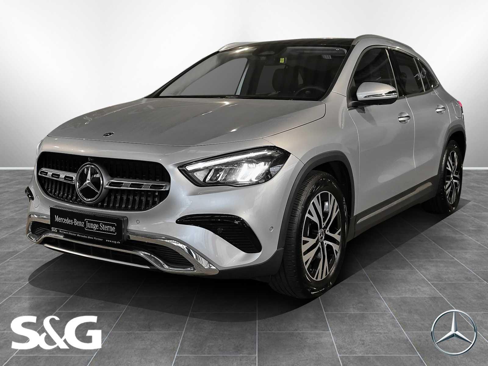 Mercedes-Benz GLA 220 4M Edition AHK+PANO+DISTRO+KEYLESS+18"