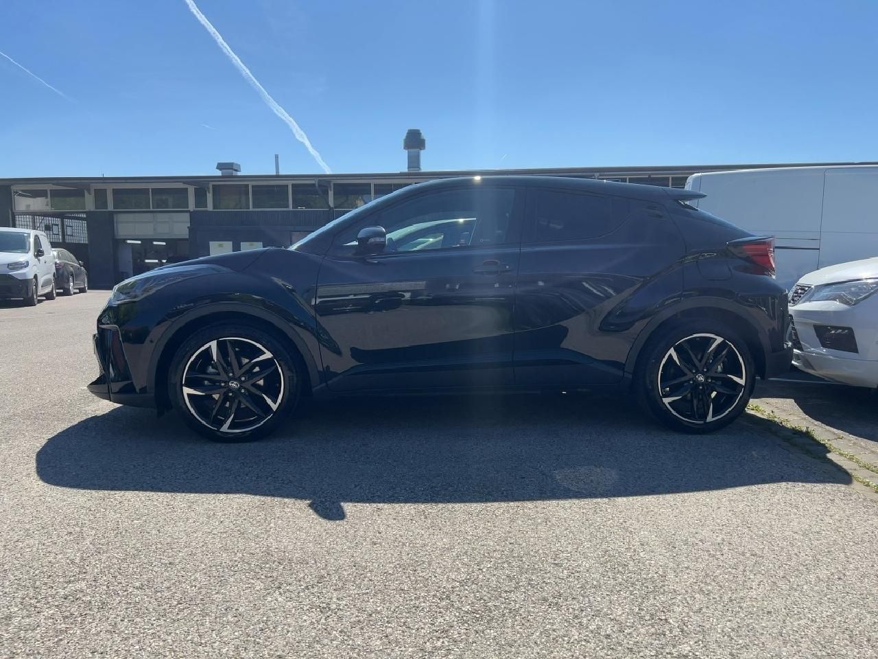 Fahrzeugabbildung Toyota C-HR 2.0 Hybrid GR Sport Black Edition