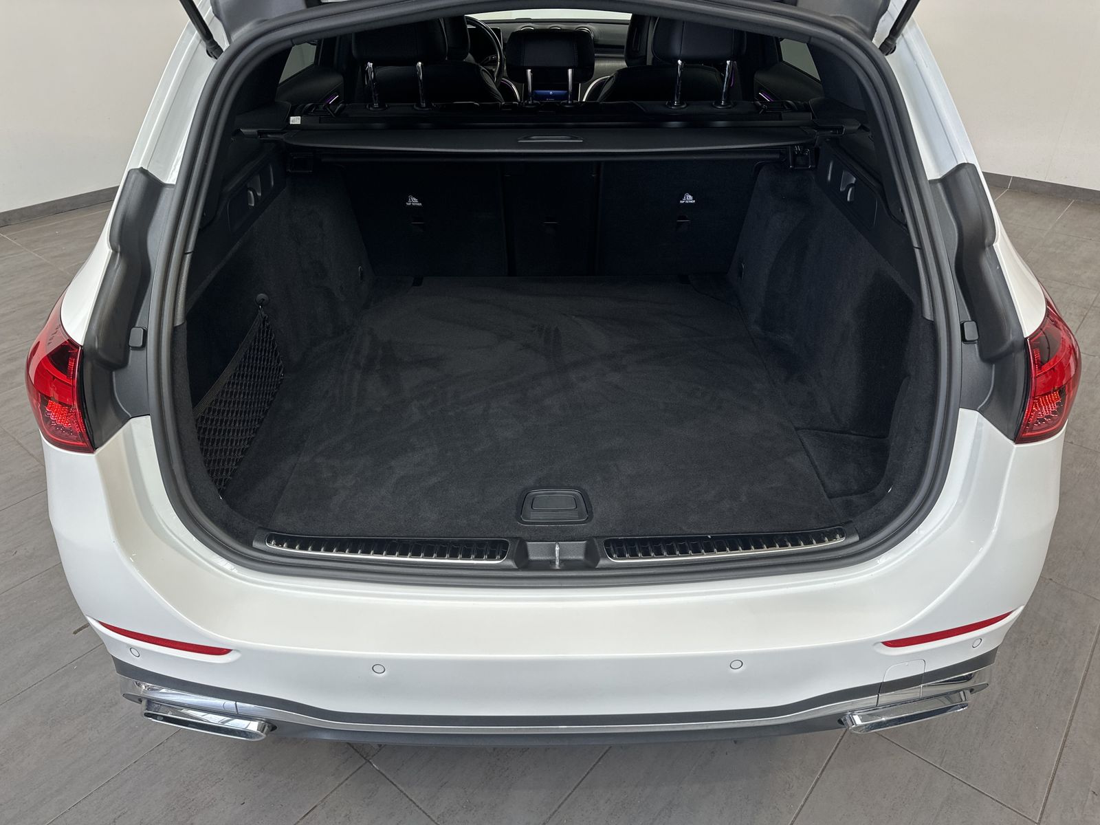 Fahrzeugabbildung Mercedes-Benz C 220d T AMG-Line NAV+LED+AHK+19ZOLL+STANDHEIZUN