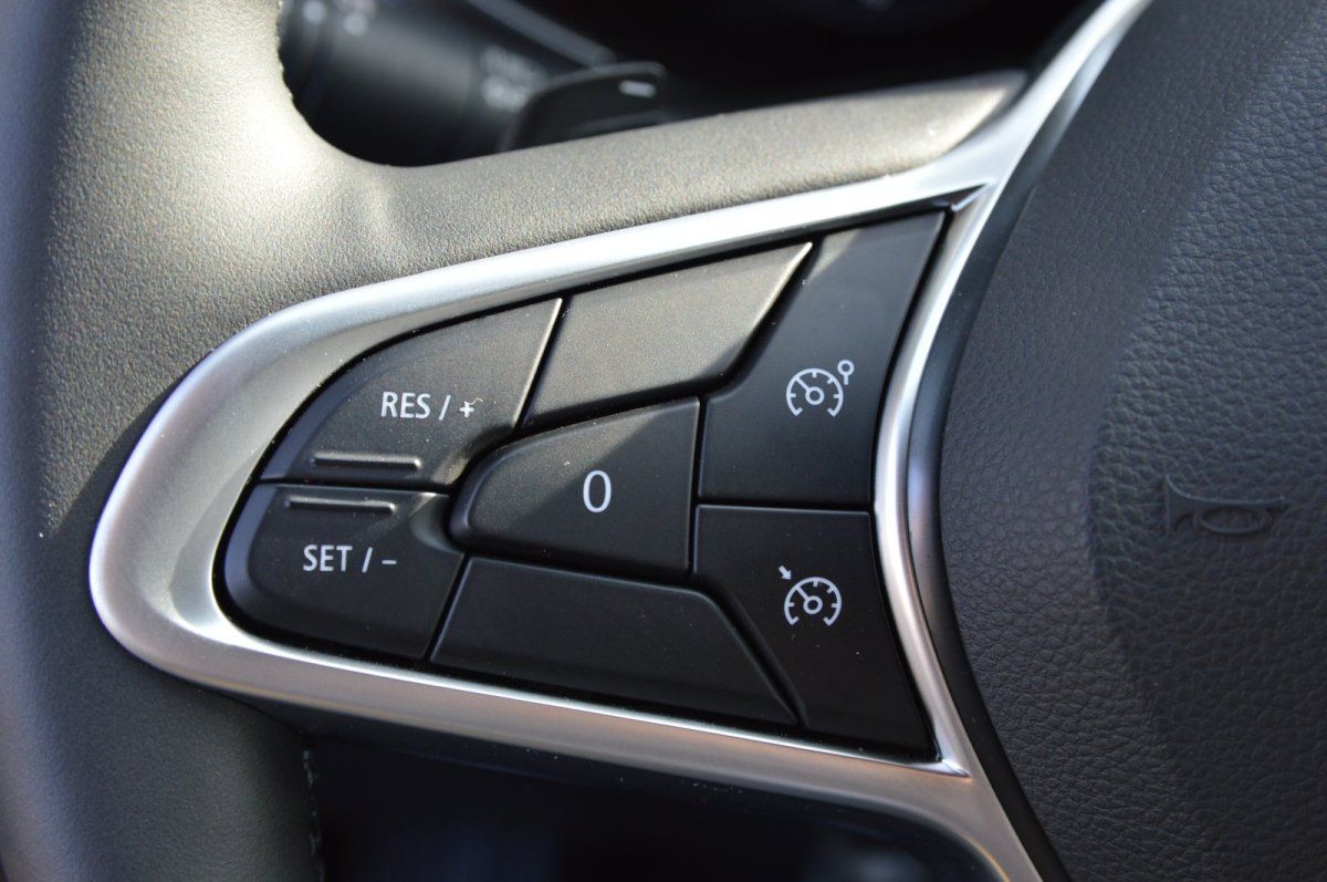 Fahrzeugabbildung Renault Arkana   Techno LED SHZ Navi Kamera