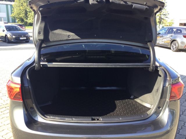 Avensis 1.8 Business Edition SHZ KAMERA NAVI LED