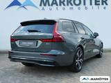 Volvo V60 B4 Ultra Dark B&W/PANO/360CAM/HUD/BLIS/Massa - Volvo V60 Jahreswagen