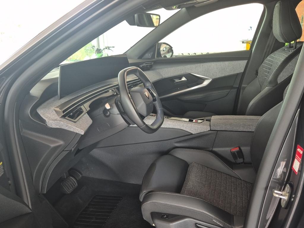 Peugeot 5008 Hybrid Allure AT 7 Sitze Shz Navi Kamera 36, миниатюра 13