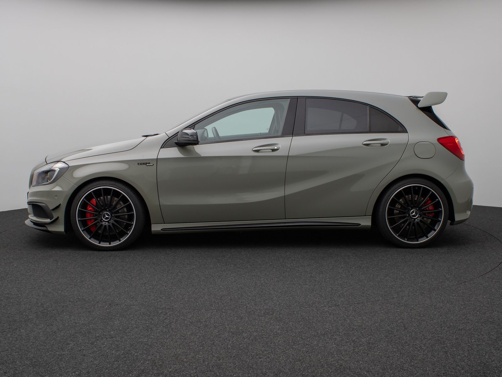 Fahrzeugabbildung Mercedes-Benz A 45 AMG Performance 4Matic Aero H/K Kamera Navi