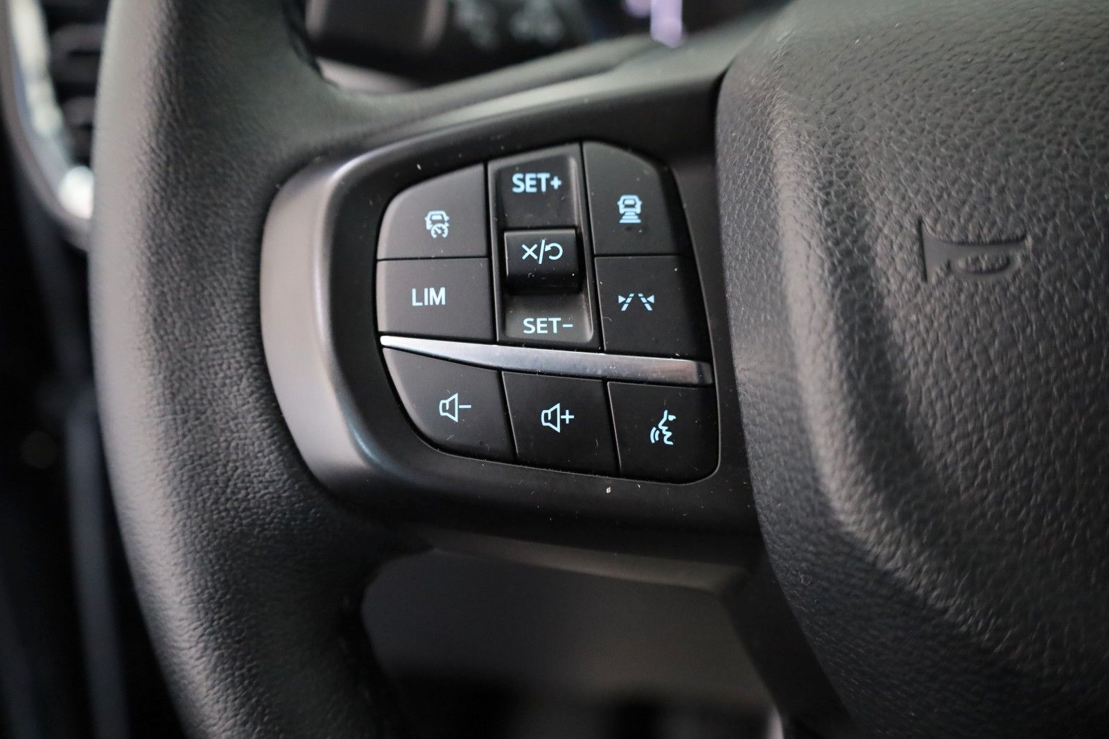 Fahrzeugabbildung Ford Ranger XLT 4x4 Doppelkabine SMARTCAPE,ACC,AHK