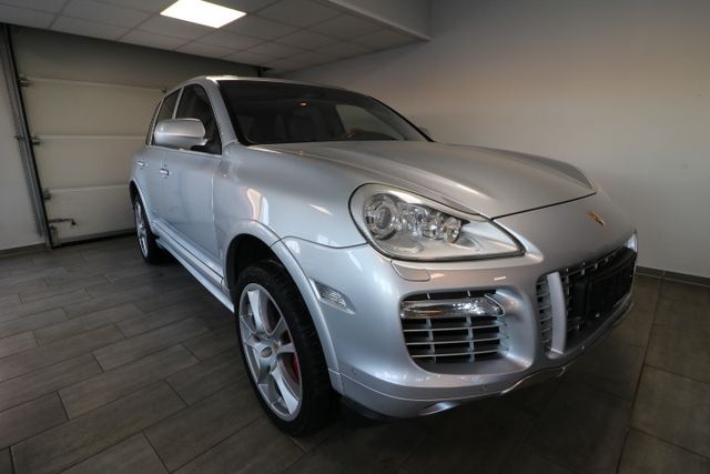 Porsche Cayenne Turbo  397kw/540PS ab Werk