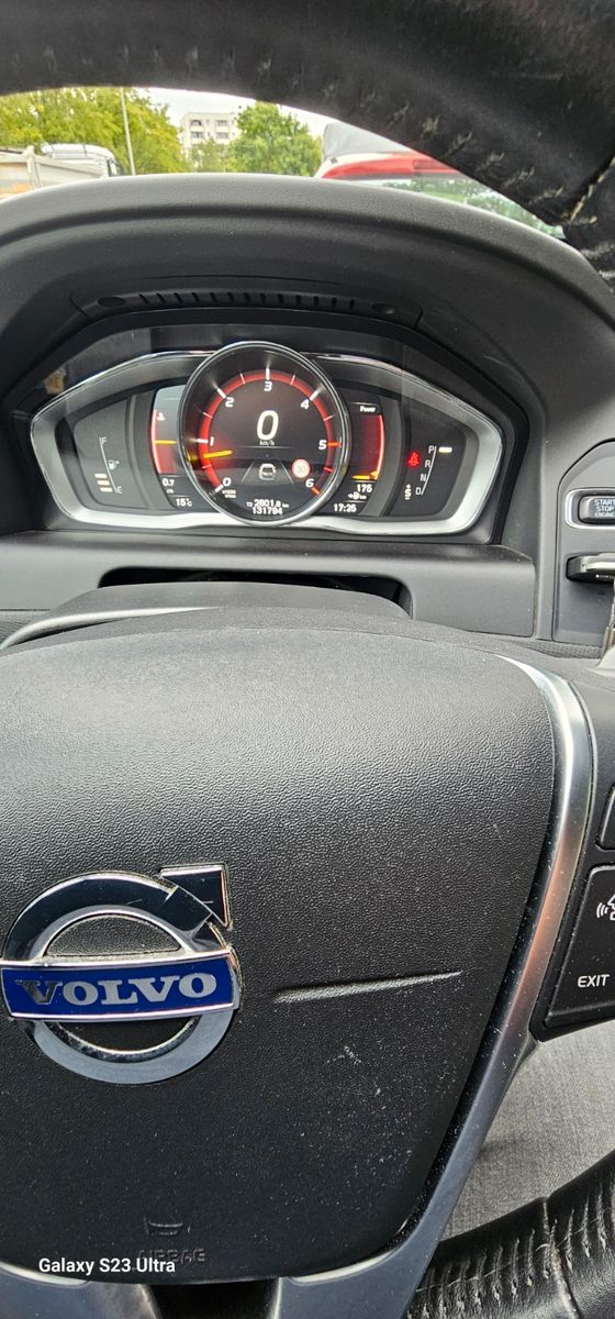 VOLVO XC 60