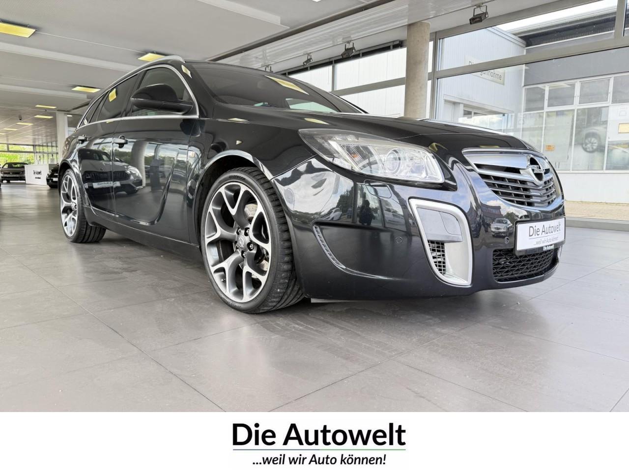 Opel Insignia A Sports Tourer OPC 4x4 2.8 V6 TURBO BT