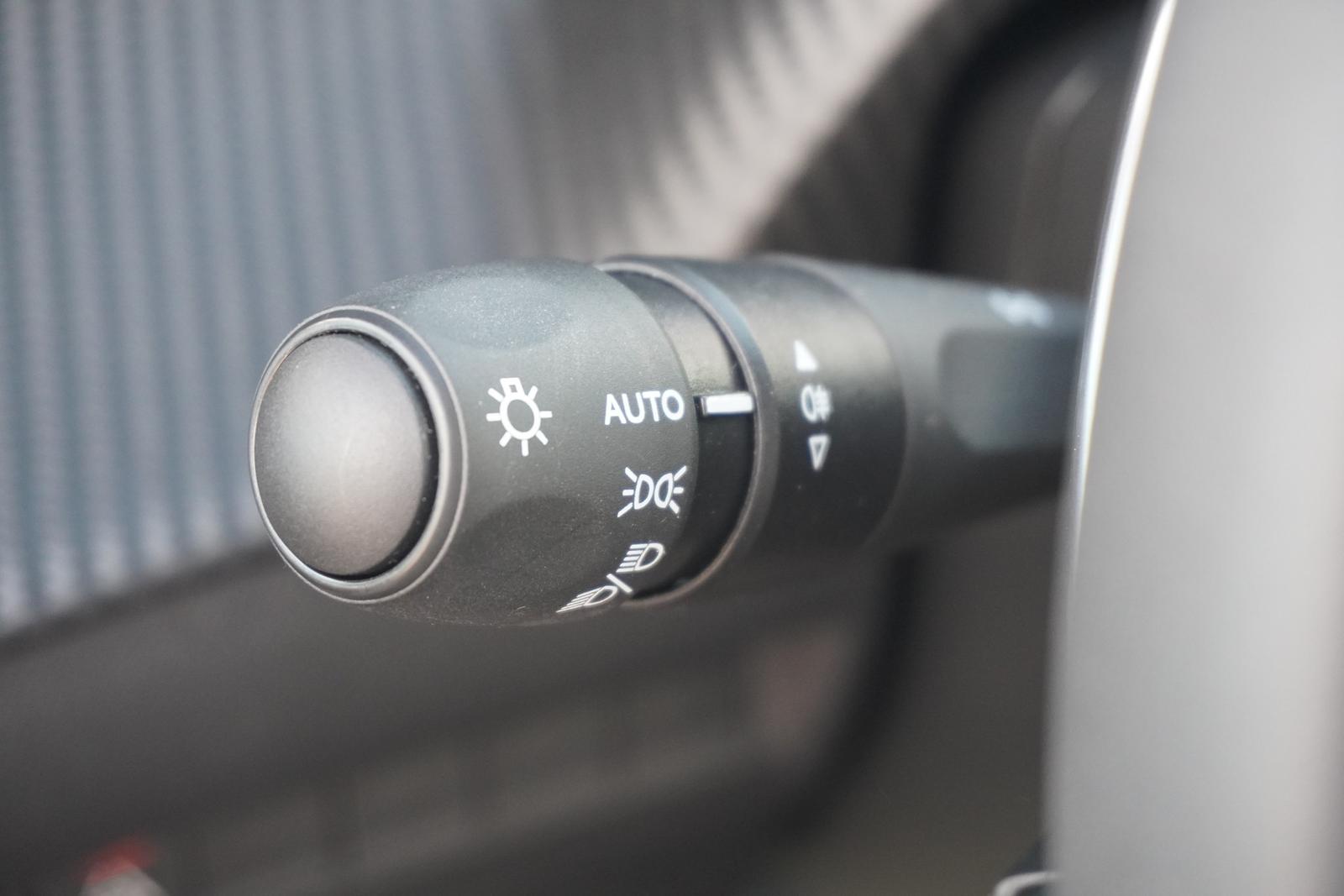 Peugeot 2008 1.2 PureTech Aut. LED Android Apple Kamera