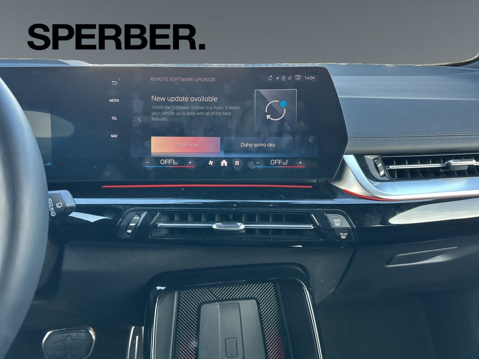 BMW 223 Active Tourer - Bild 17