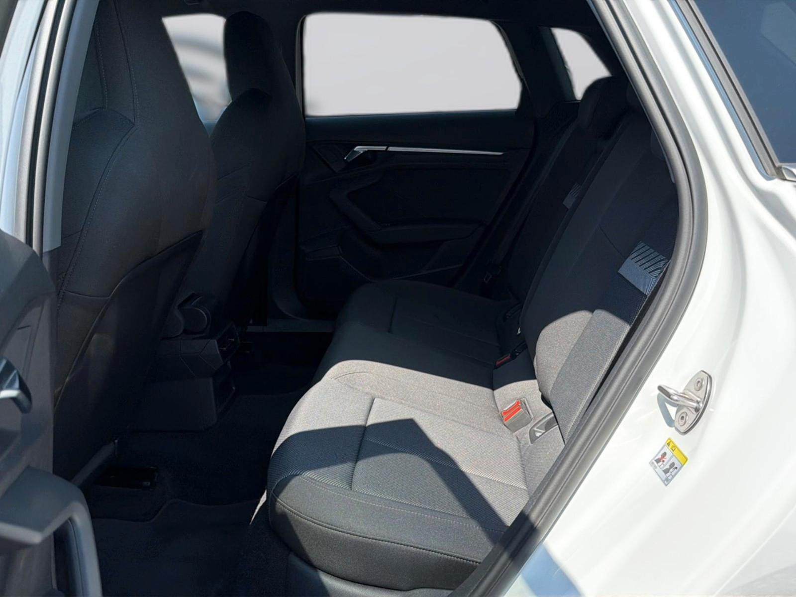 Audi A3 Sportback 35 TFSI S line Navi LED 2ZK SHZ PDC, миниатюра 9