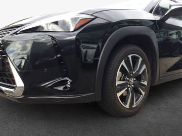 Lexus UX - 3