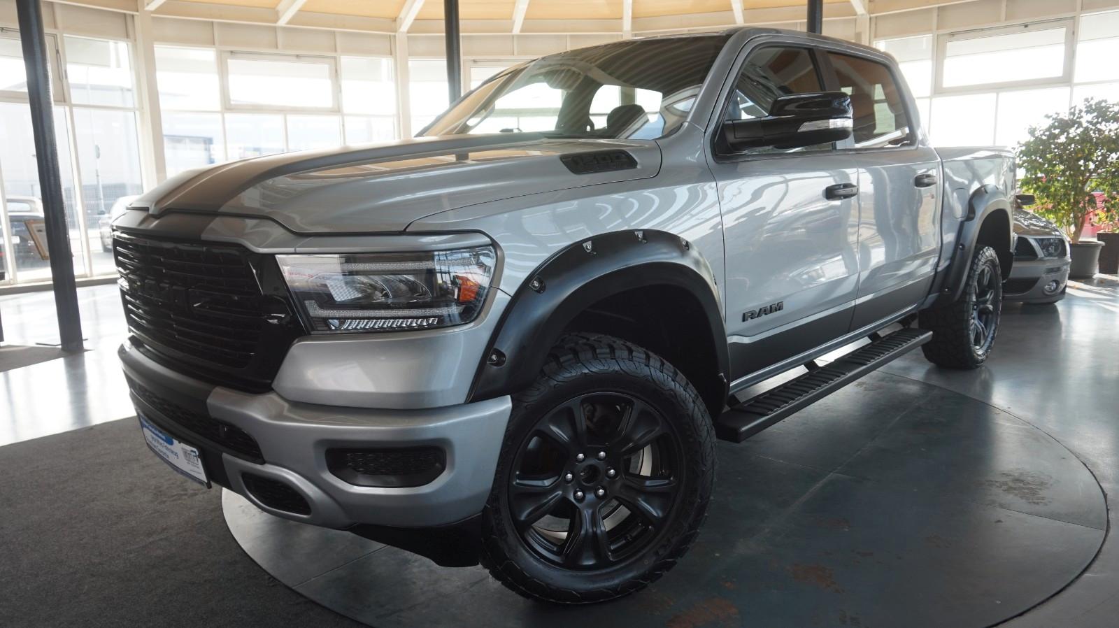 Dodge RAM 1500 HEMI 5.7l Crew-Cab*4x4*Navi*Alu20*