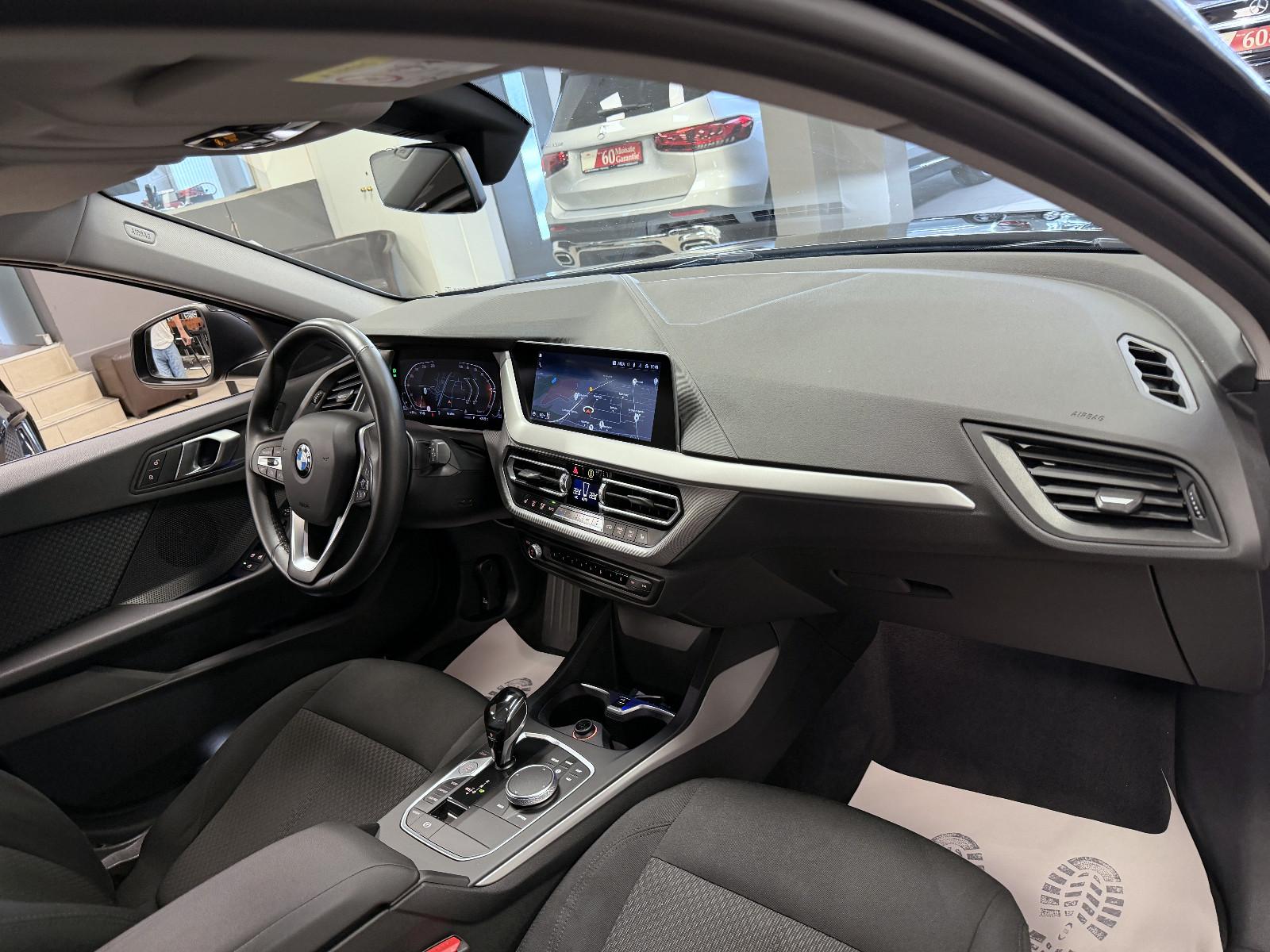 BMW 118 d Autm. Limo *Kamera*LED*NaviProfessional*, миниатюра 10