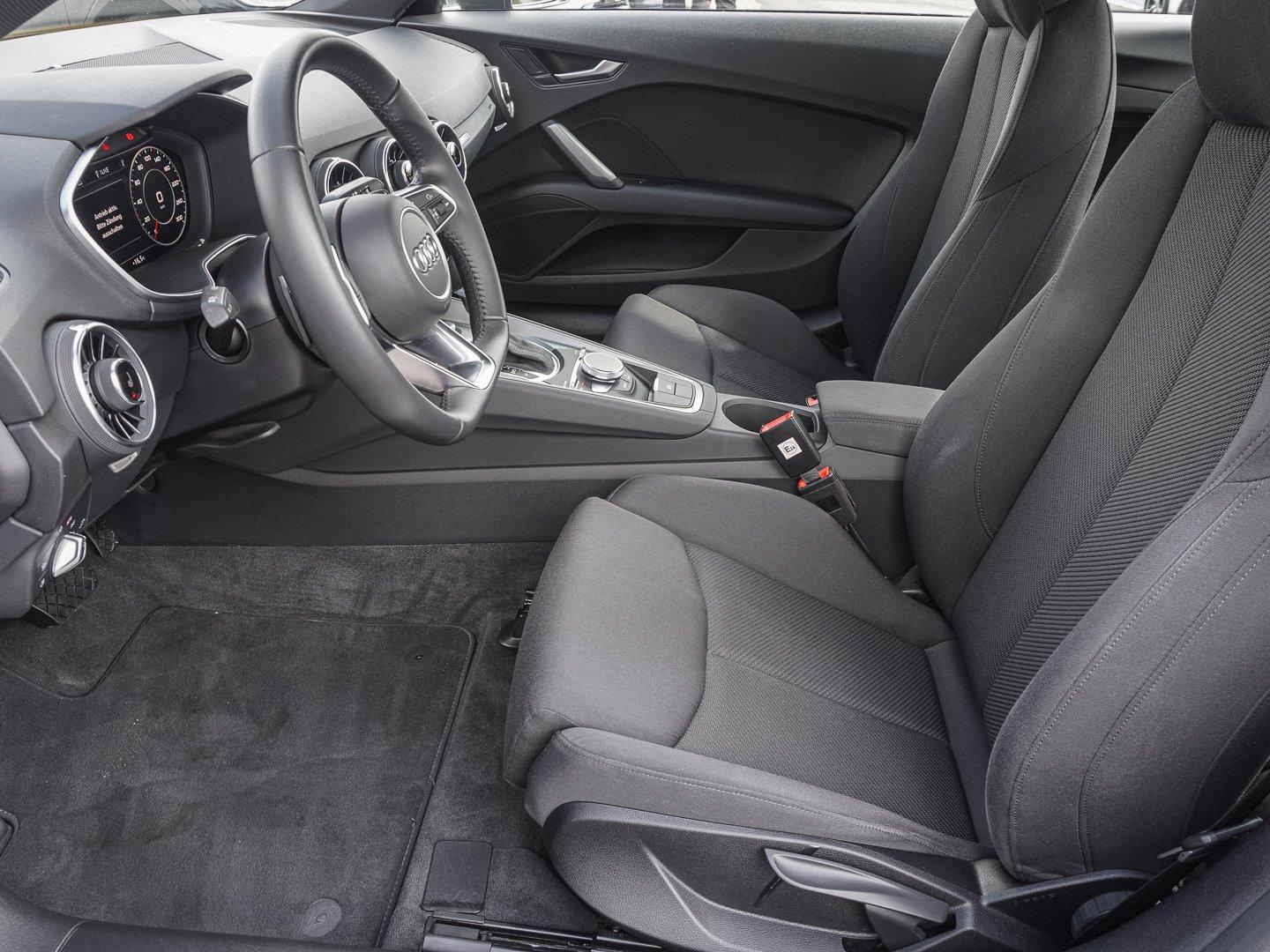 Audi TT Coupé 40 TFSI S tronic SHZ 17ALU PDC