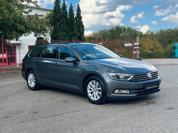 Volkswagen Passat Variant - 4
