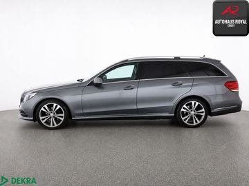 Mercedes E 220 - 2