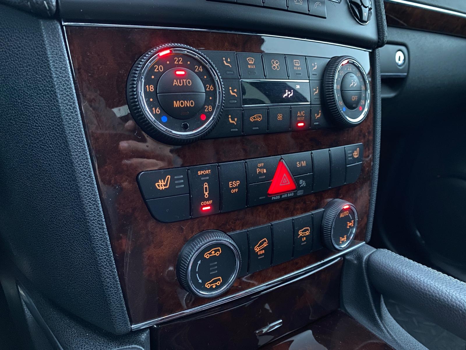 Mercedes-Benz GL320 2008 — photo 23