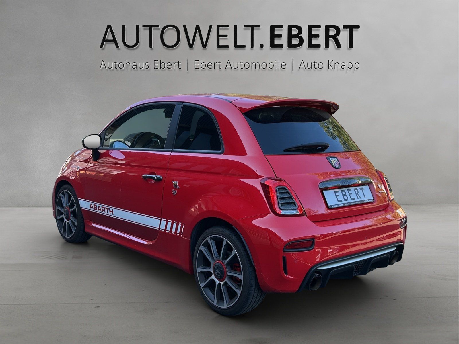 Fahrzeugabbildung Abarth 595 1.4 T-Jet Turismo Beats Carbon Leder Xenon