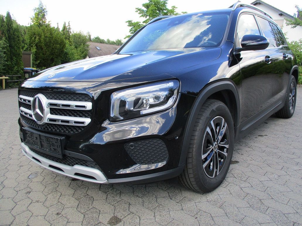 MERCEDES-BENZ GLB 200 d+Leder+LED Scheinwerfer+AHK