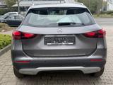 Mercedes-Benz GLA 180 d 8G-DCT Entry 1HAND*RFK*CARPLAY* - Mercedes-Benz GLA 180 mit Diesel-Antrieb: Automatik