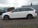 Skoda Octavia Combi RS 2.0 TDI*DSG*Navi*Xenon*PDC*AHK - Skoda Octavia: RS TDI Dsg