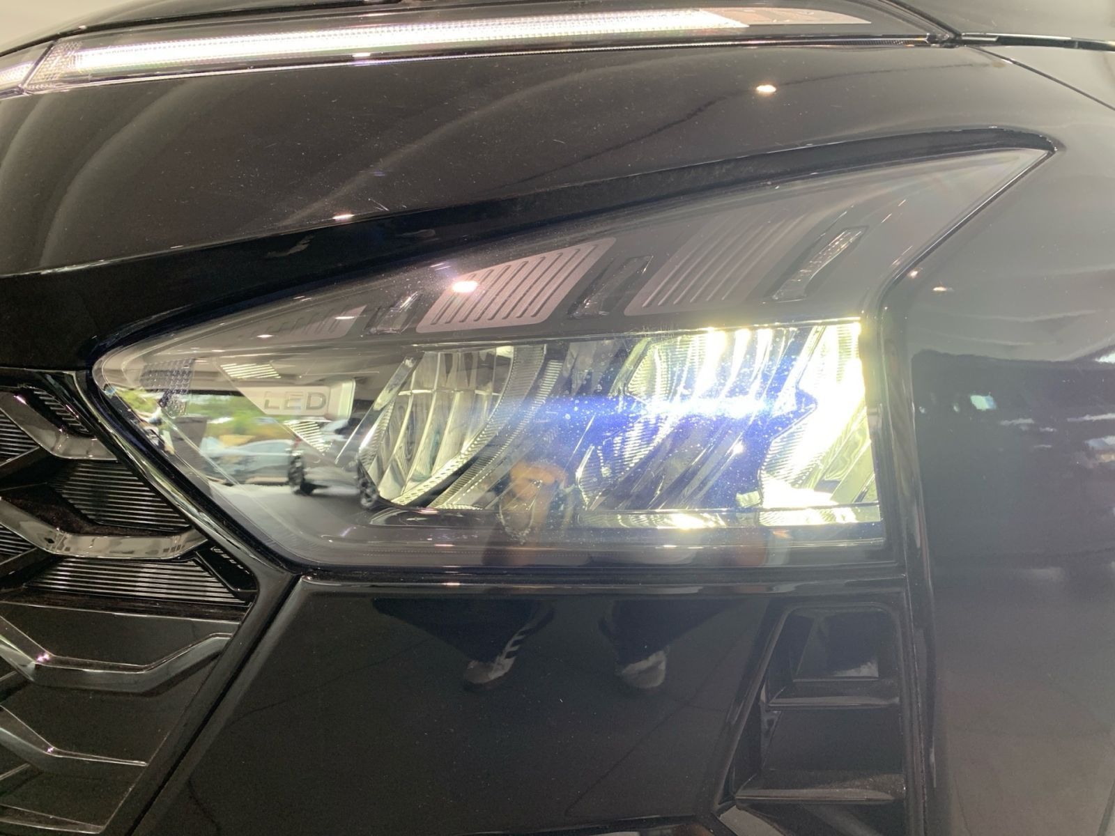 Fahrzeugabbildung Hyundai BAYON 1.0 T-GDI 7-DCT Trend Navi LED Komfort