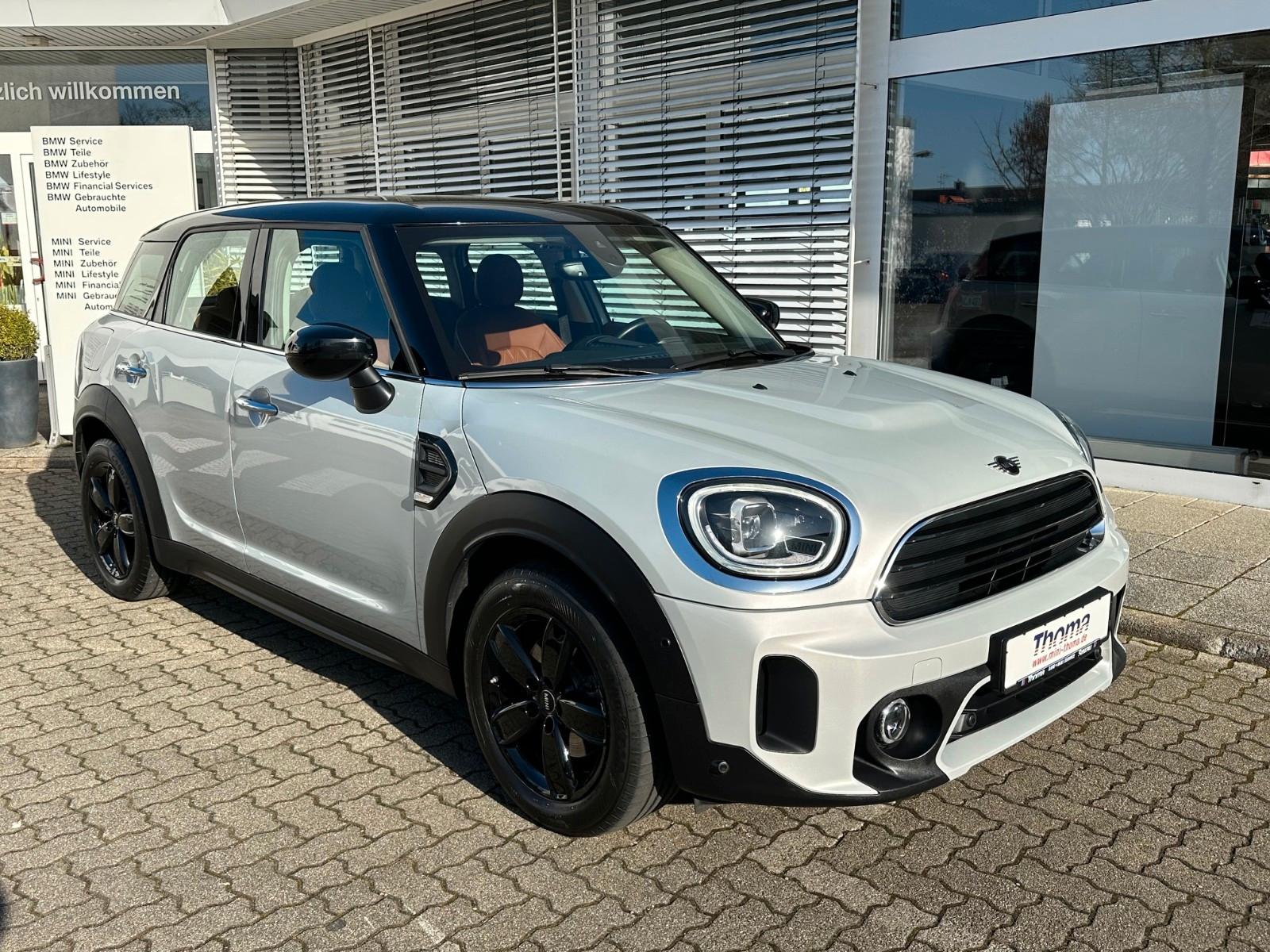 MINI Countryman Cooper D Classic Trim +Navi +RFK +SHZ