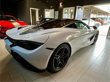 2017 Mclaren 720S — фото 6
