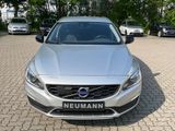 Volvo V60 Cross Country Momentum - Volvo V60 aus 2016